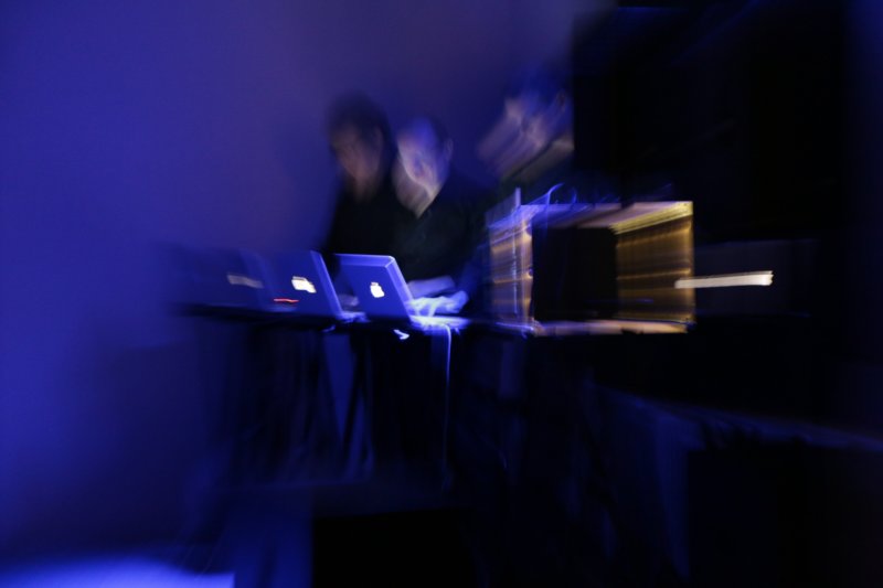 noise_zone_x_02.jpg