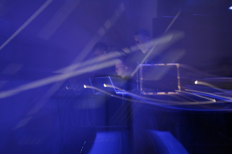 noise_zone_x_06.jpg