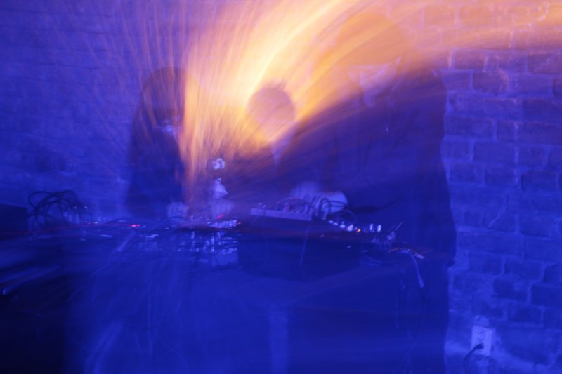 noisezoneix15astro.jpg