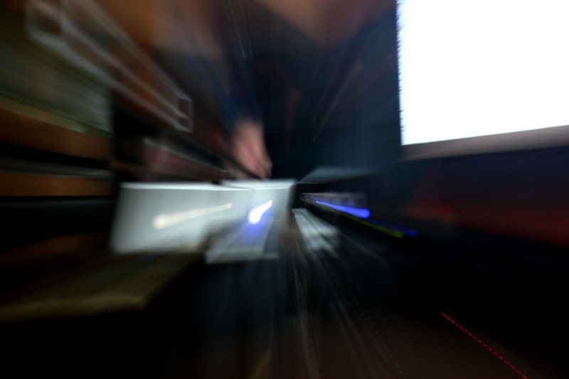 telcliveviii09.jpg